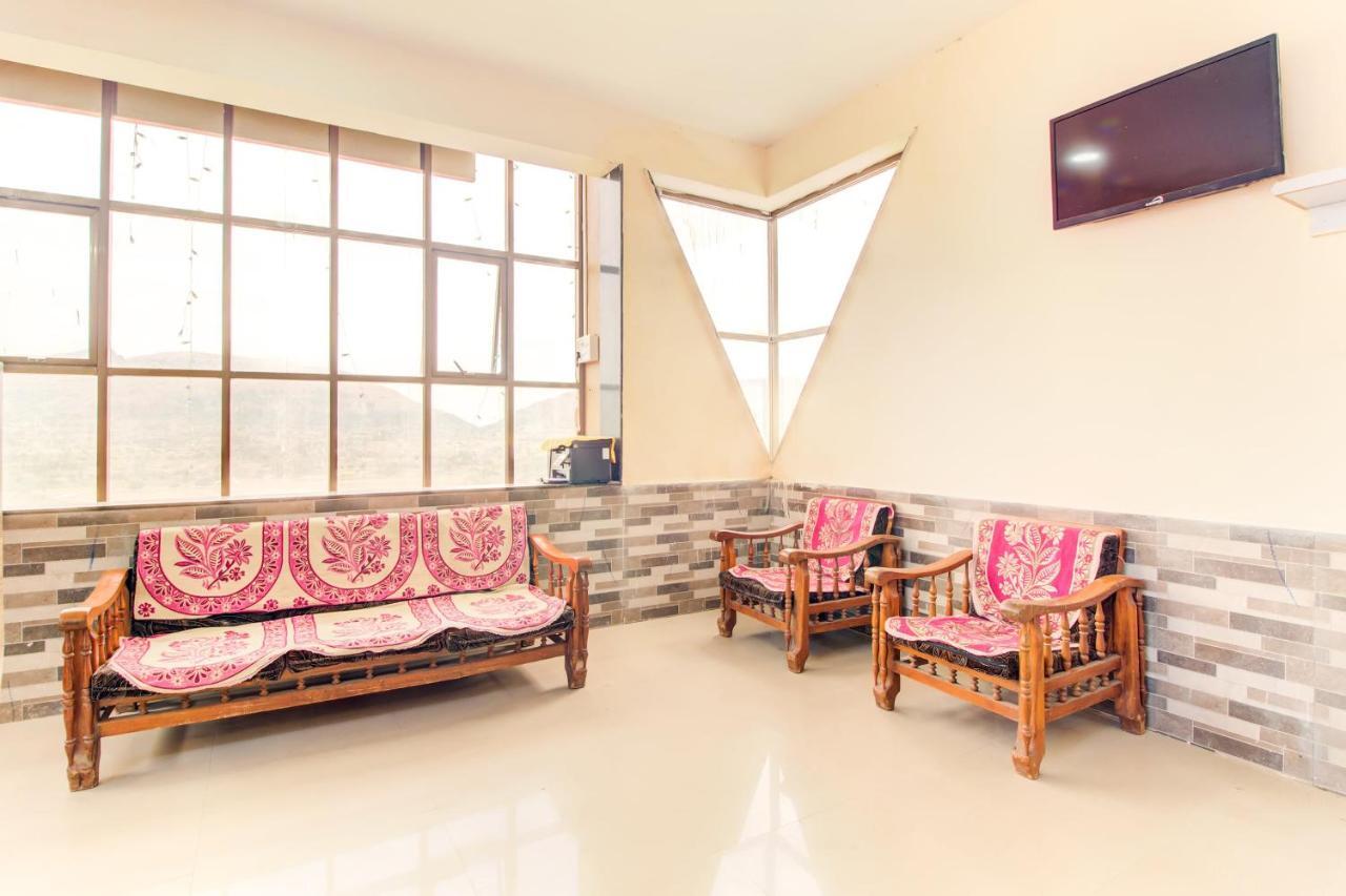Oyo 48915 Chaitanya Green Park Hotel Vani Ngoại thất bức ảnh